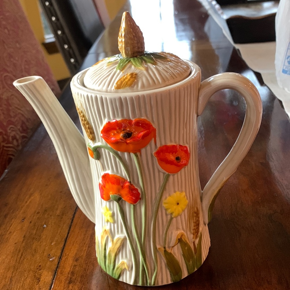 Vintage Fire Orange Poppy & daisy Flowers and Wheat Tea Pot 🔥 offers welcomed